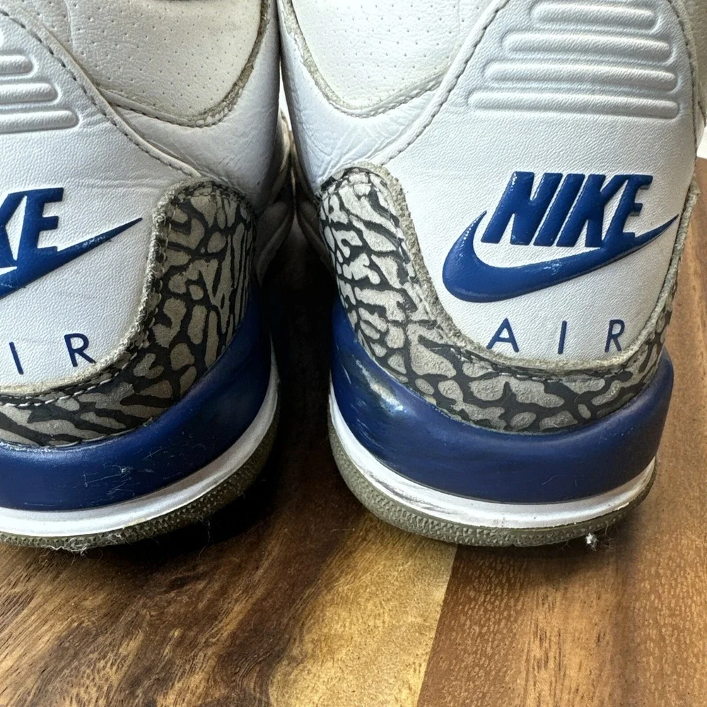 Nike Air Jordan Shoe 854261-106 US Size‎ 6Y Blue/Red/White/Gray